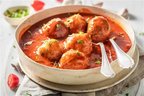 Boulettes De Viande La Sauce Tomate L G Res Et Savoureuses