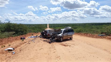 Homem Drogas E Muni Es Provoca Acidente Na Br E Deixa Crian A