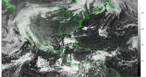 Hilary Contin A En Tierra Aproximadamente A Kil Metros Al Sureste