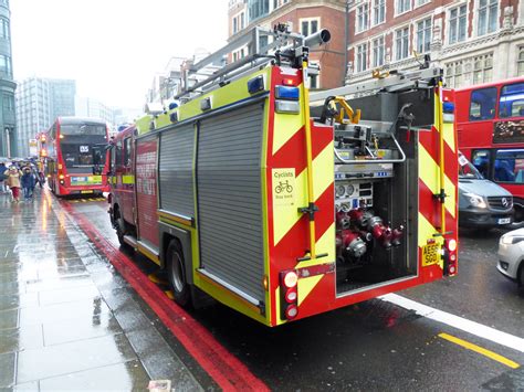 Ae56 Sgo Ae56sgo London Fire Brigade Lfb Dpl 1241 Soho Mer Flickr