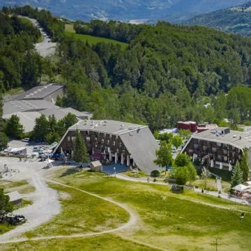 Station Montclar les 2 Vallées ski montagne Provence Alpes Côte d