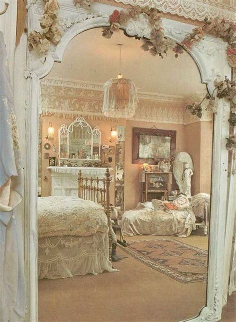 33 Cute And Simple Shabby Chic Bedroom Decorating Ideas EcstasyCoffee