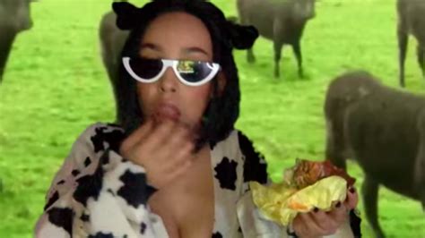 B Tch Im A Cow Is The Summer Bop Taking Over The Internet With