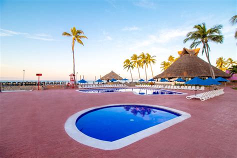 Grand Decameron Complex Bucerias, A Trademark All Inclusive | Bucerias ...