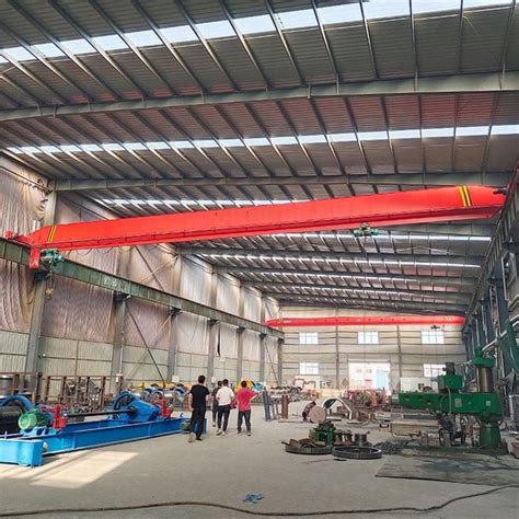 China Electric Single Beam Bridge Overhead Crane Manufacturers And