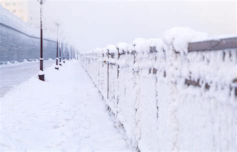 Largest oil refinery in the US shuts down from historic freeze, oil ...