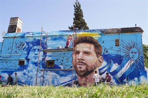 El nuevo mural de Messi en barrio Argüello LaDecima