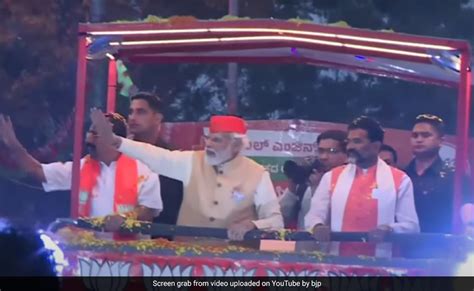 Prime Minister Narendra Modi Headlines Bjp Show Of Force In Karnataka