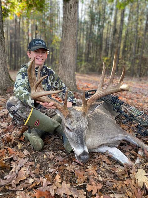 He Was Just A Monster Mississippi Teen Deer Hunter Harvests Giant