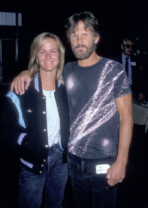 Kris Kristofferson S Wife Stood By Him For Years Even When He Lost