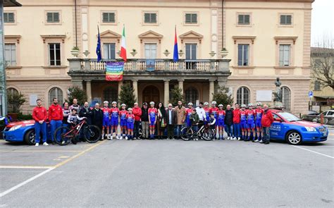 Ciclismo Per La Mobilieri Ponsacco Anni Dalla Fondazione