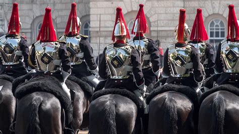 The Household Cavalry: its history, the regiments and the famous Cavalry Black horses | Flipboard