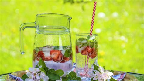 15 Diy Detox Water Ideas To Stay Refreshed Diy Projects