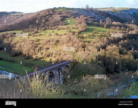 Disused Railway Viaduct Monsal Dale Derbyshire England Uk Stock