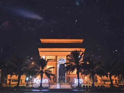 Simpang Lima Gumul Sebagai Icon Kediri Wisata Mijilid