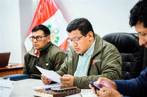 INSTALAN MESA TÉCNICA PARA EL SANEAMIENTO LEGAL DEL TERRENO DEL