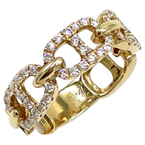 Customizable Flexible Link Ring With Diamond Pavé In 18k Gold For Sale