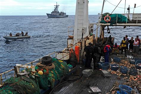 Sailors Aboard Guided Missile Frigate USS Simpson S NARA DVIDS