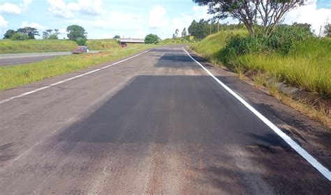 Eixo Sp Executa Melhorias No Pavimento Da Sp Em Fl Rida Paulista