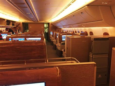 Emirates New 777 200lr Biz Class Upgrade Or Downgrade The Points Guy