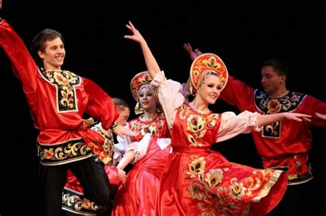 костюмы в русском народном стиле фото: 3 тыс изображений найдено в ...