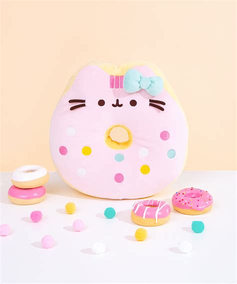 Cat Donut Cake