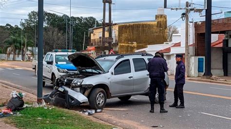 Automovilista Se Descompens Y Choc Su Veh Culo Contra Una Columna De