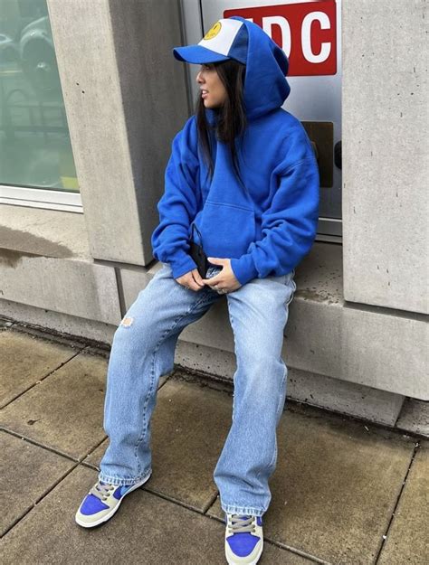 Chill Outfit Hoodie And Jeans Jeans Outfit Women Hoodie Outfit Men