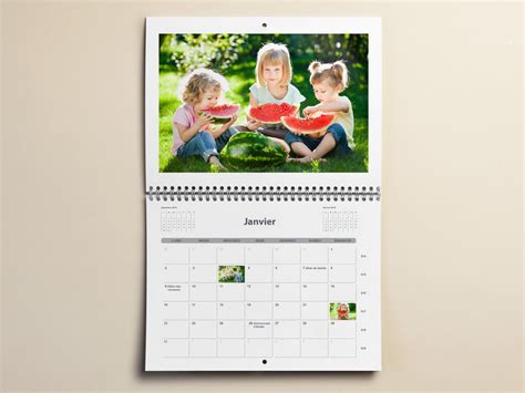 Calendrier Personnalis Au Format Mural Photobox Photo Mural