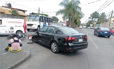 Auto Impacta A Motociclista En Bulevar C Rdoba Fort N