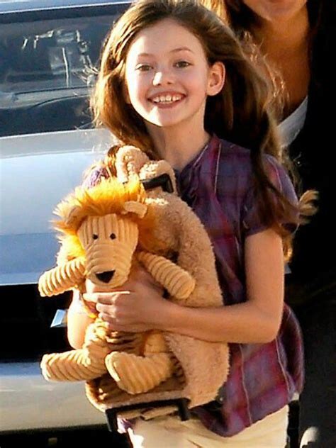 Pin Em Mackenzie Foy