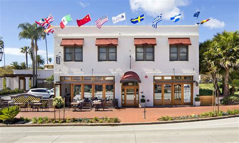 Riviera Beach House, Santa Barbara - HotelTonight