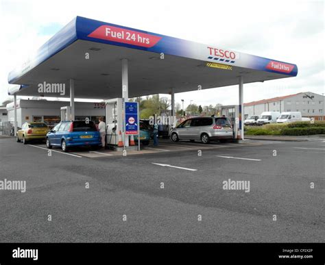 Supermarket Petrol Station Hi Res Stock Photography And Images Alamy