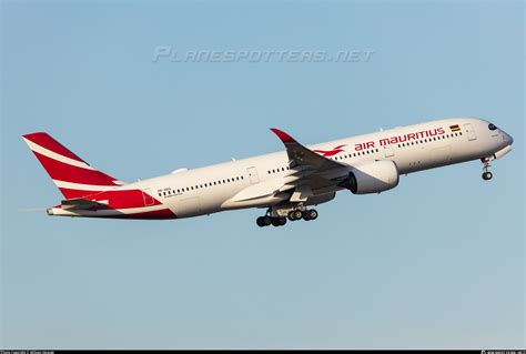 B Nbq Air Mauritius Airbus A Photo By William Verguet Id