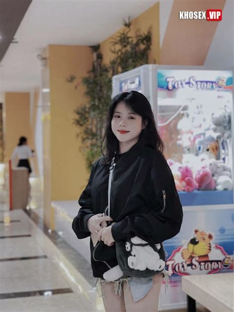 Clip sex việt Some em gái xinh loli dâm đãng thích mặc lọt khe