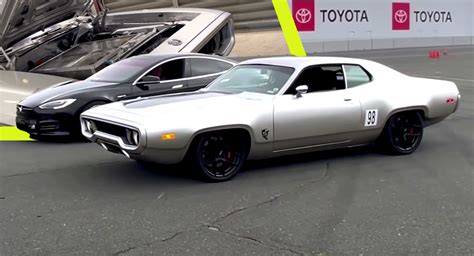 This Tesla Powered 1970 Plymouth Satellite Proves That Hot Rods Will Never Die Carscoops