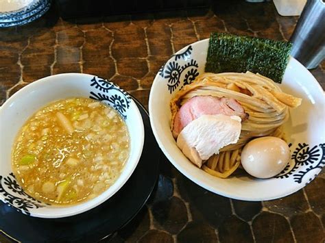 『龍介つけそば 中 』特級鶏蕎麦 龍介のレビュー ラーメンデータベース