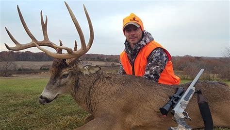 Illinois Shotgun Muzzleloader Hunt Journey Hunts With Matt Guedes