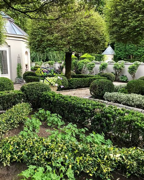 Parterre Garden Orangerie Bettie Bearden Pardee Newport Rhode Island 2