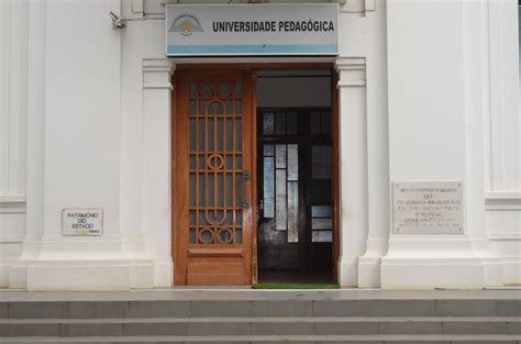 Universidade Pedagógica de Maputo Apresentação Breve