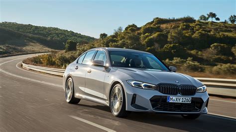 2023 Bmw 3 Series Gets All New Infotainment System Mild Styling Refresh Autotraderca