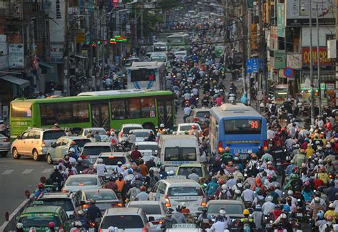 Ho Chi Minh City Plagued By 37 Traffic Congestion Hotspots Tuoi Tre