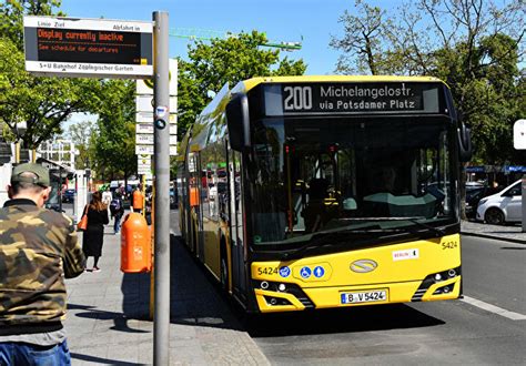 Explore Berlin On The 200 Bus Berlinde