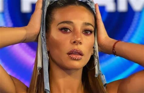 Sol Pérez Sorprendió Con Un Vestido Súper Apretado Y Corto Que Dejaba