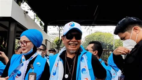 Deddy Mizwar Gabung Partai Gelora Ini Kegiatan Sehari Harinya Genpi Co