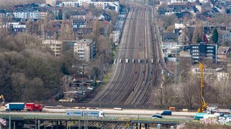 Verkehr Bahn Sperrt In Osterferien Wichtige Strecken ZEIT ONLINE