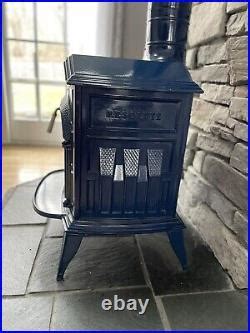 Vermont Castings Resolute Wood Stove Cast Iron Stove