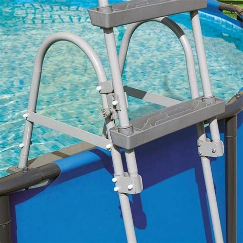 Escalera Bestway Para Piscinas Desmontables Cm