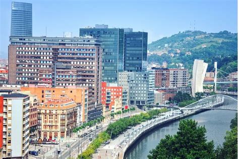 Bilbao Tour Privato A Piedi Personalizzato Con Guida Tour Privato