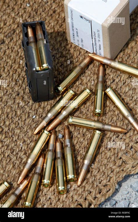 Ammo Package Stockfotos Und Bilder Kaufen Alamy